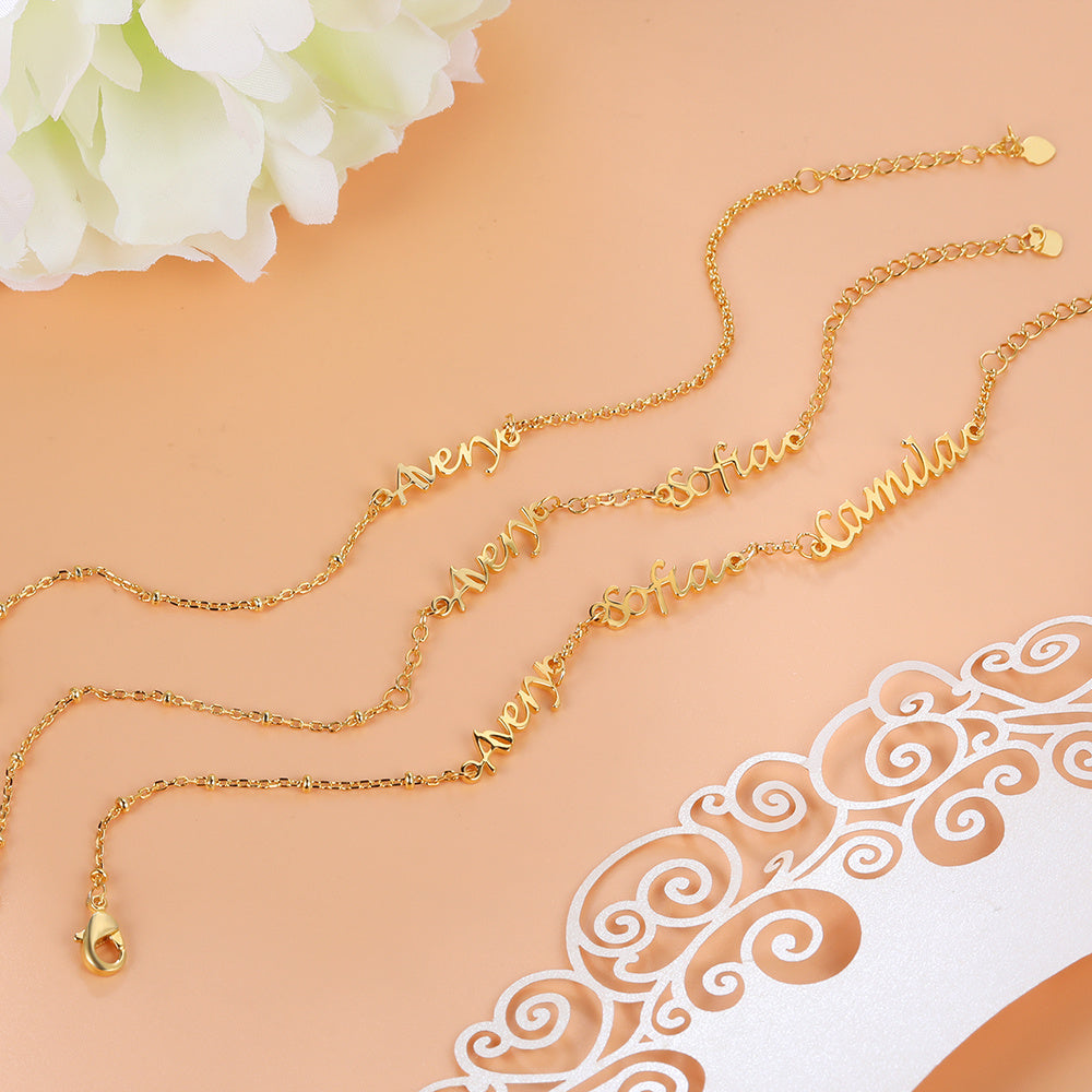 necklace with photo inside, gold necklaces with names Avery, Sophia, Camila; personalized bracelet idea